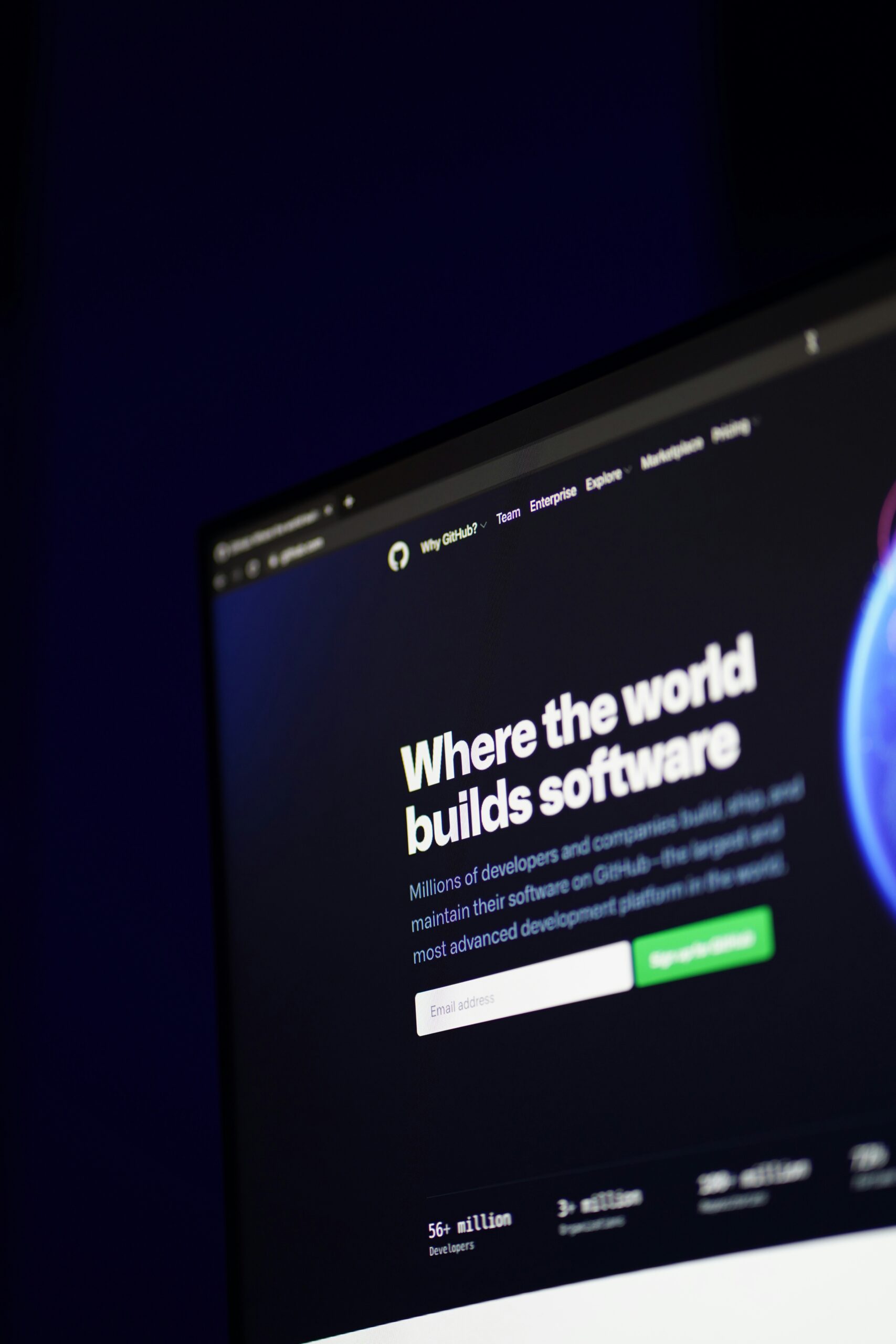 PLATAFORMAS DIGITAIS QUE AJUDAM A ENCONTRAR EMPREGO